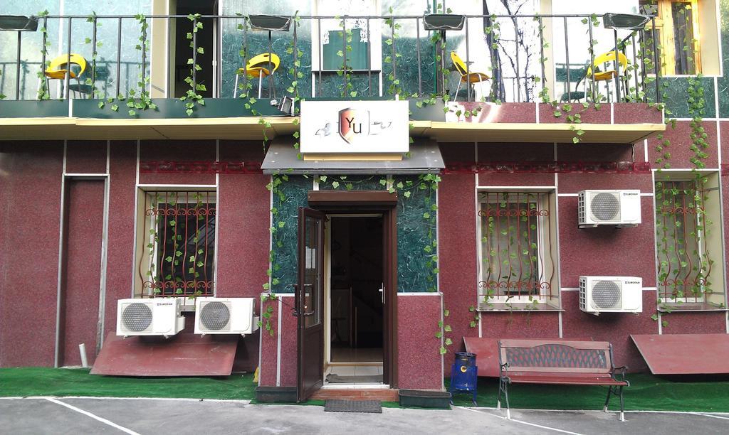 Yellowunlimited Hotel Charkov Exteriér fotografie